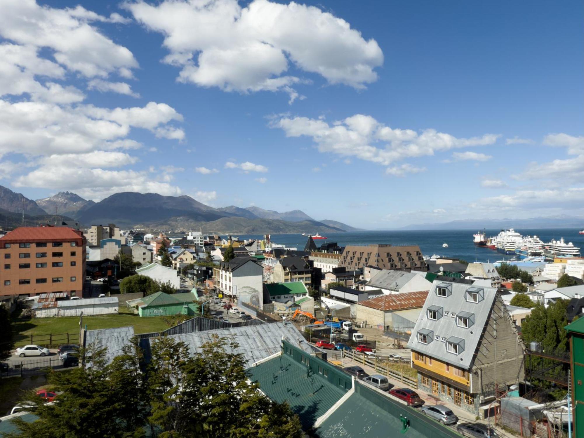 Austral Departamentos Apartment Ushuaia Exterior photo